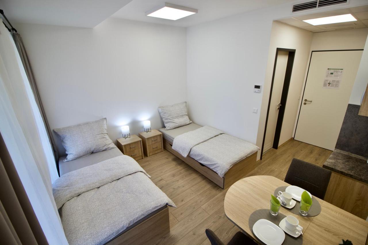 Pápa Sport Centrum Apartman מראה חיצוני תמונה